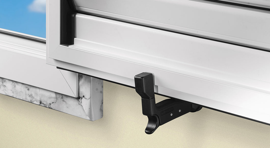 Automatic Shutter Holder Review | Complete Guide to Esinplast's 'Il Grillo'