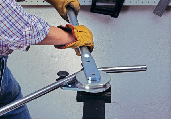 Cold Bending Iron: DIY Techniques for Perfect Curves