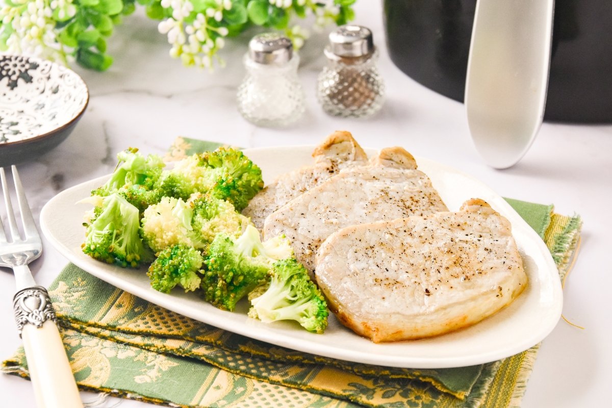 Air Fryer Pork Loin Steaks: Quick, Juicy and Tasty (54)