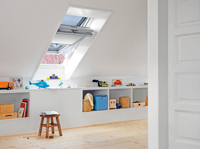 Velux Roof Windows Guide: Replace Old Skylights for Energy Savings