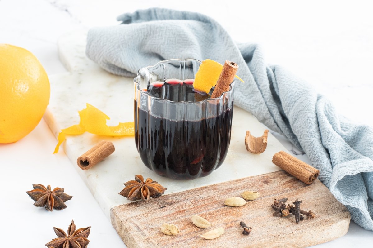 Glögg Recipe: Swedish Mulled Wine for Cold Winter Nights