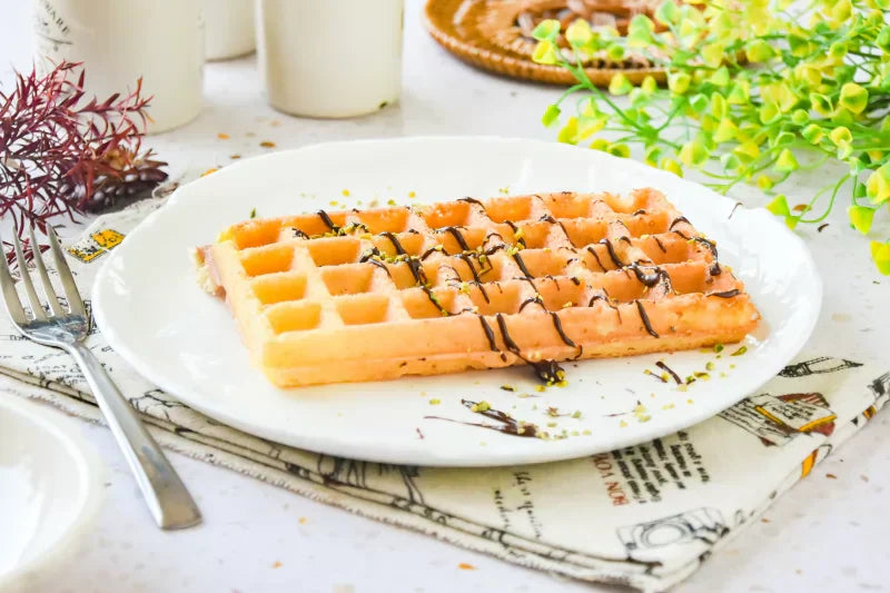 Gluten-Free Waffles Recipe (Crispy & Fluffy) - grandgoldman.com