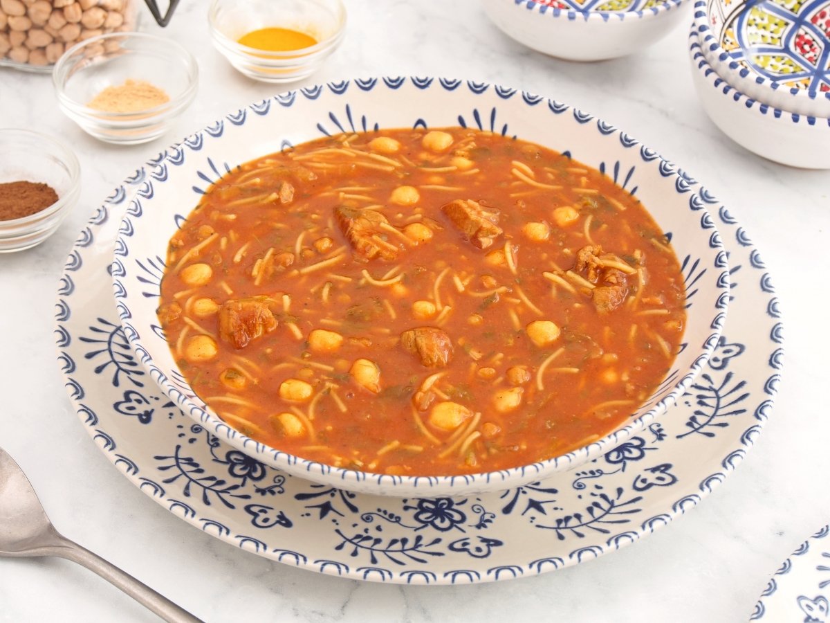 Harira Soup: Moroccan Comfort in a Bowl with Chickpeas (60)