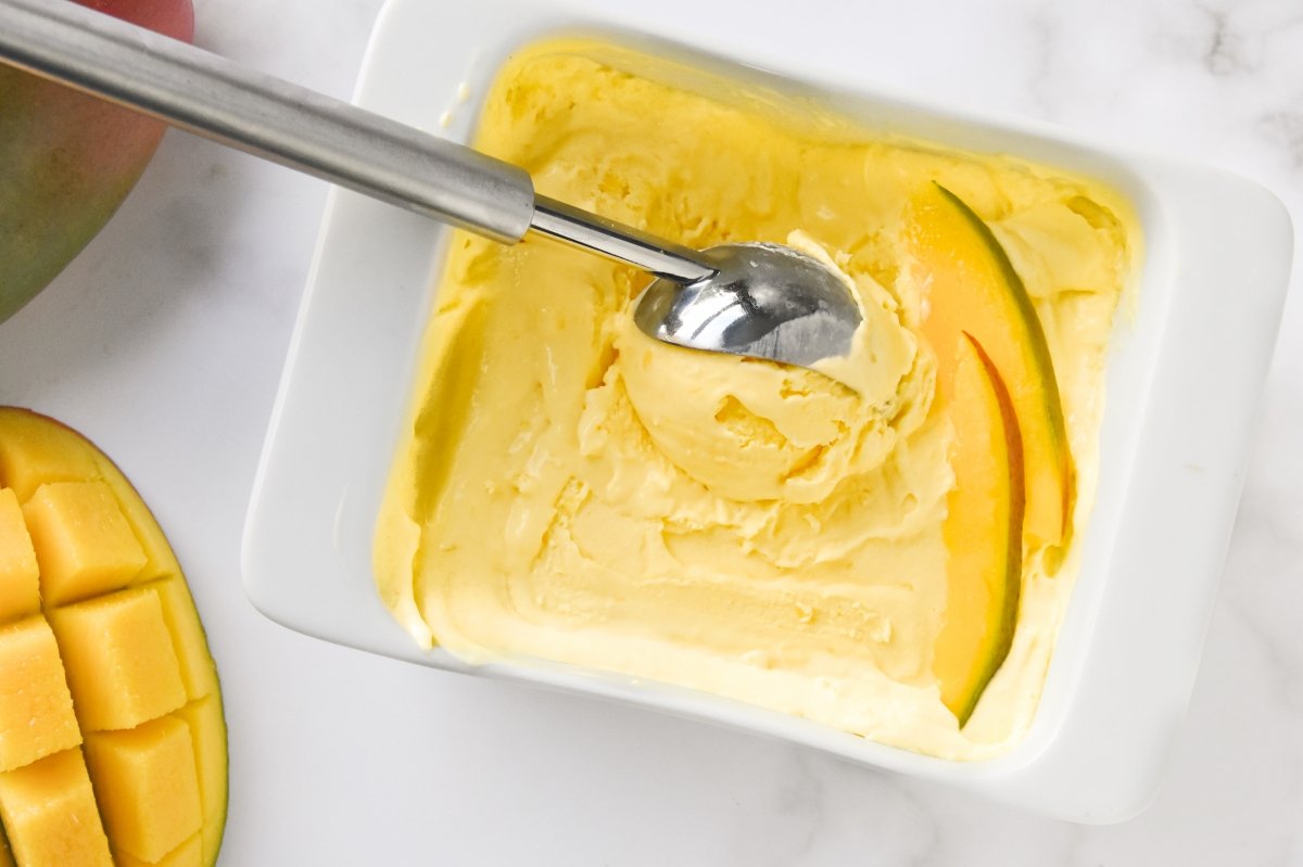 Mango Ice Cream Creamy Homemade Dessert Recipe - grandgoldman.com
