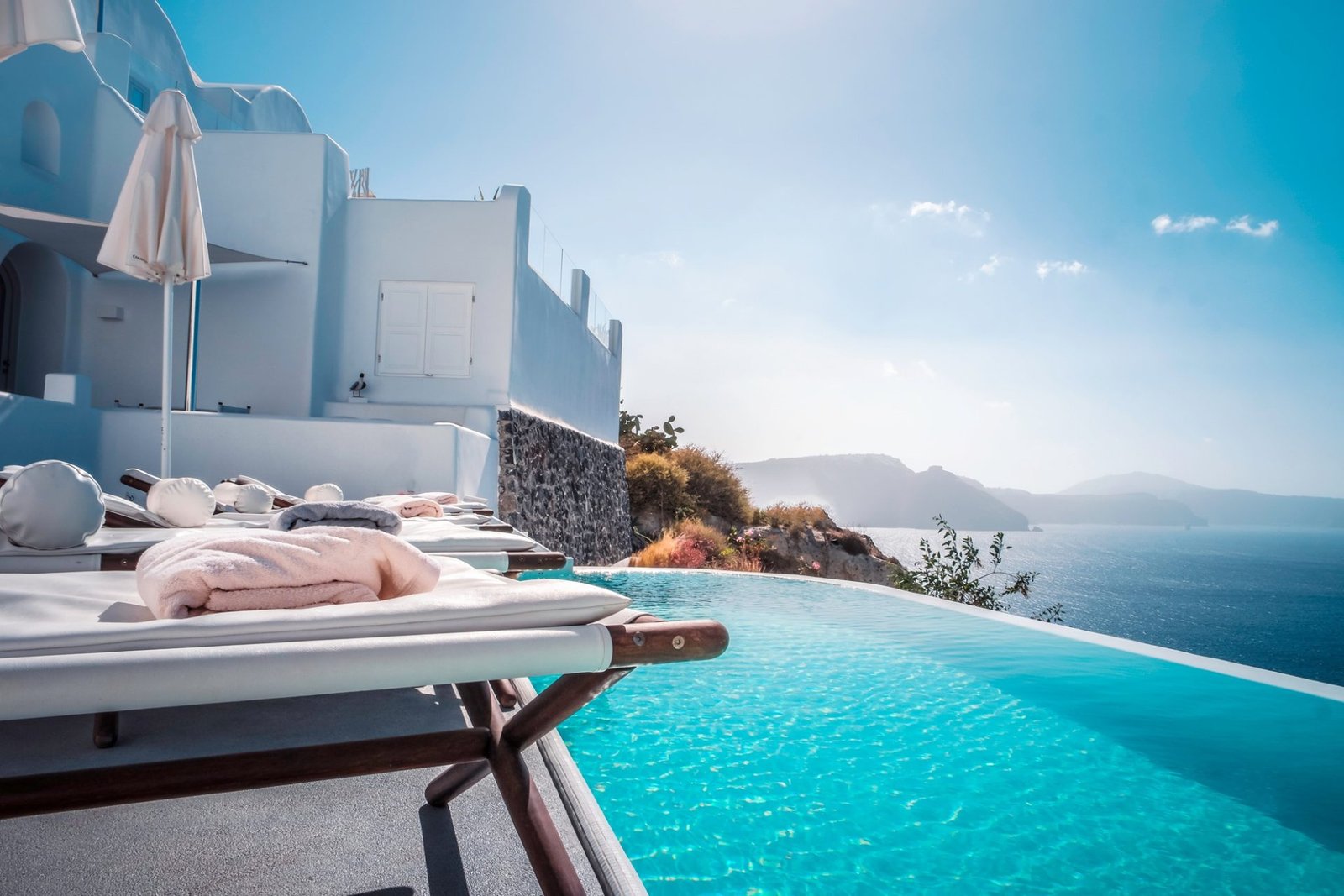 Building a Hotel Website: Guide to More Bookings