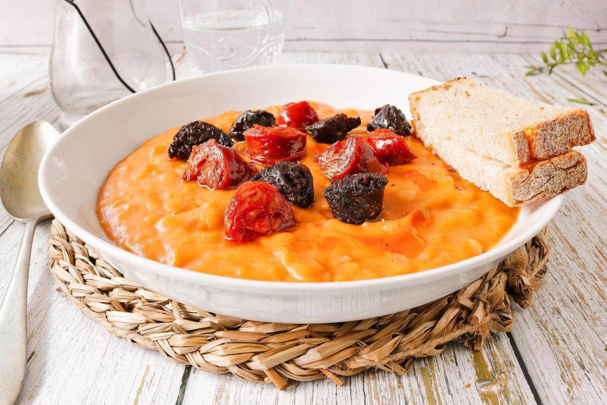 Jallullo Murciano Recipe: Hearty Spanish Wheat Flour Purée