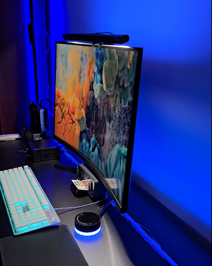 Protects, beautifies and innovates a lot in SOIL Price... At €29 Complete. BlitzWolf® RGB Gaming Monitor Light Bar