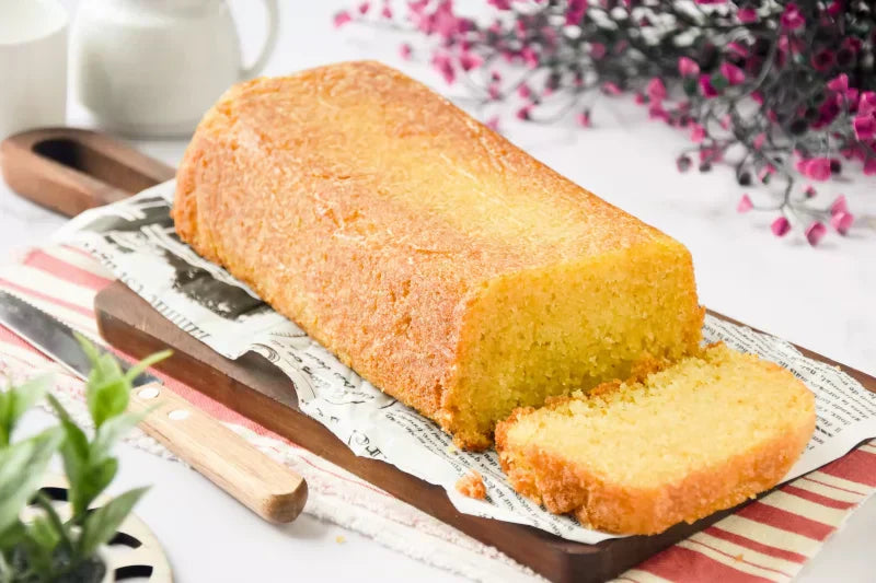 Madeira Cake Recipe (Classic British Sponge Cake) - grandgoldman.com