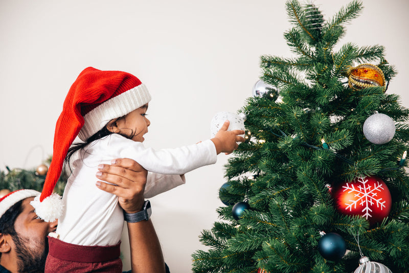 Christmas PFPs: 42 Festive Profile Pictures for a Merry Feed
