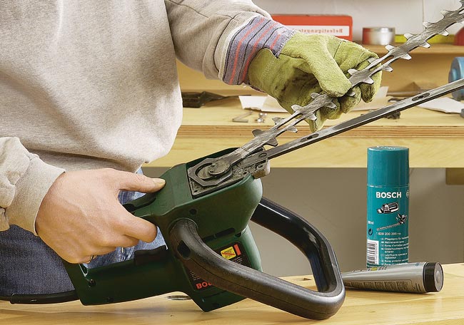 How to Properly Maintain Your Hedge Trimmer for Long Life