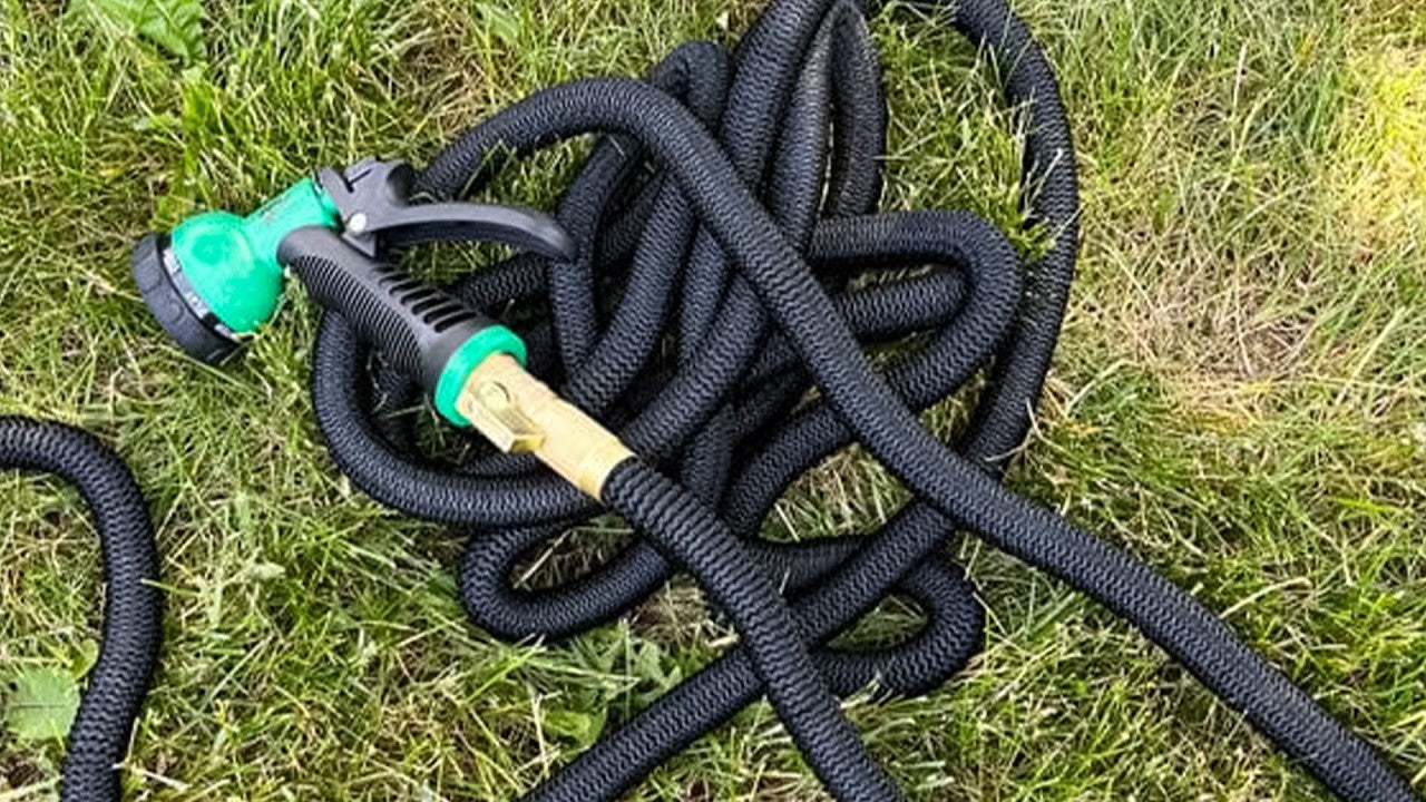 Flexi Hose 25FT Garden Hose with 8-Function Nozzle Review - grandgoldman.com