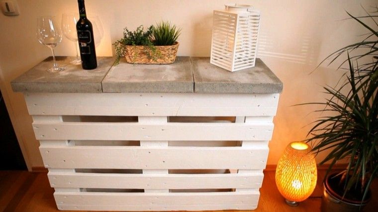 Look at the incredible side table that you can make yourself - grandgoldman.com
