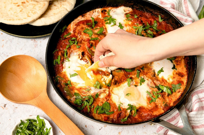 Shakshuka Recipe: Easy North African Poached Eggs Skillet