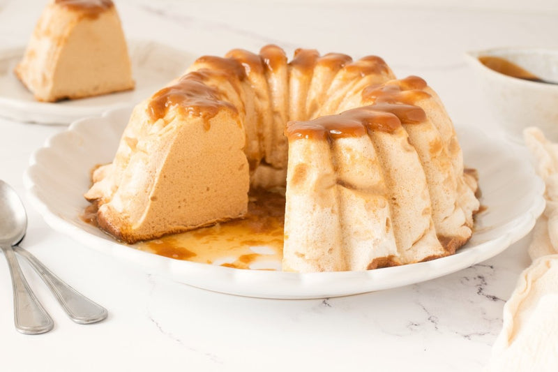 Molotof: Airy Portuguese Egg White Pudding Dessert (52 characters)