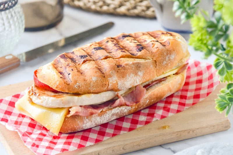 Montadito Piripi: Sevilla's Viral Crunchy Pork Sandwich (59)