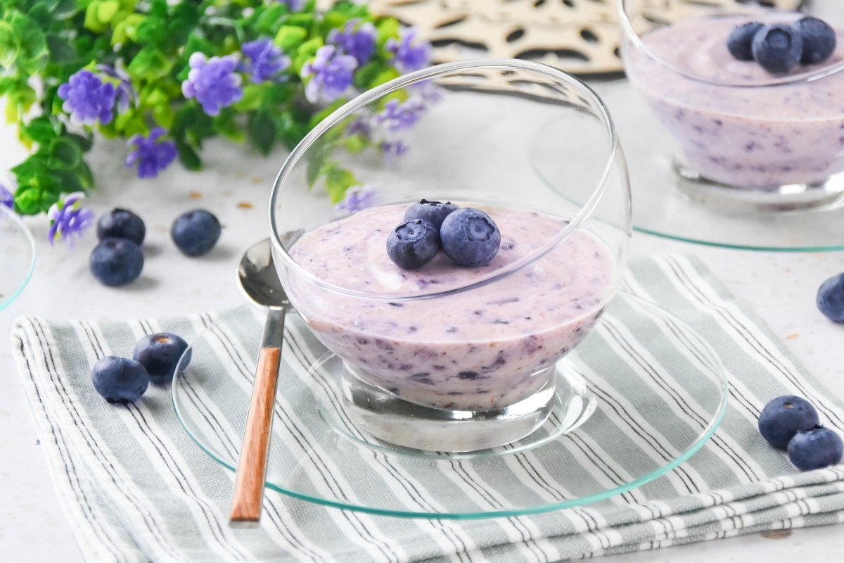 Blueberry Mousse Recipe: A Light and Creamy French Dessert