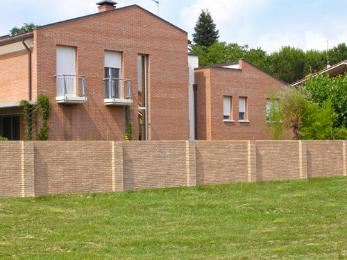 Prefab Garden Wall: Quick & Durable DIY Fence Solution
