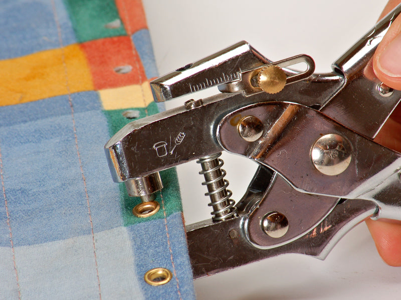 Eyelet Pliers: How to Use Them for Perfect DIY Projects