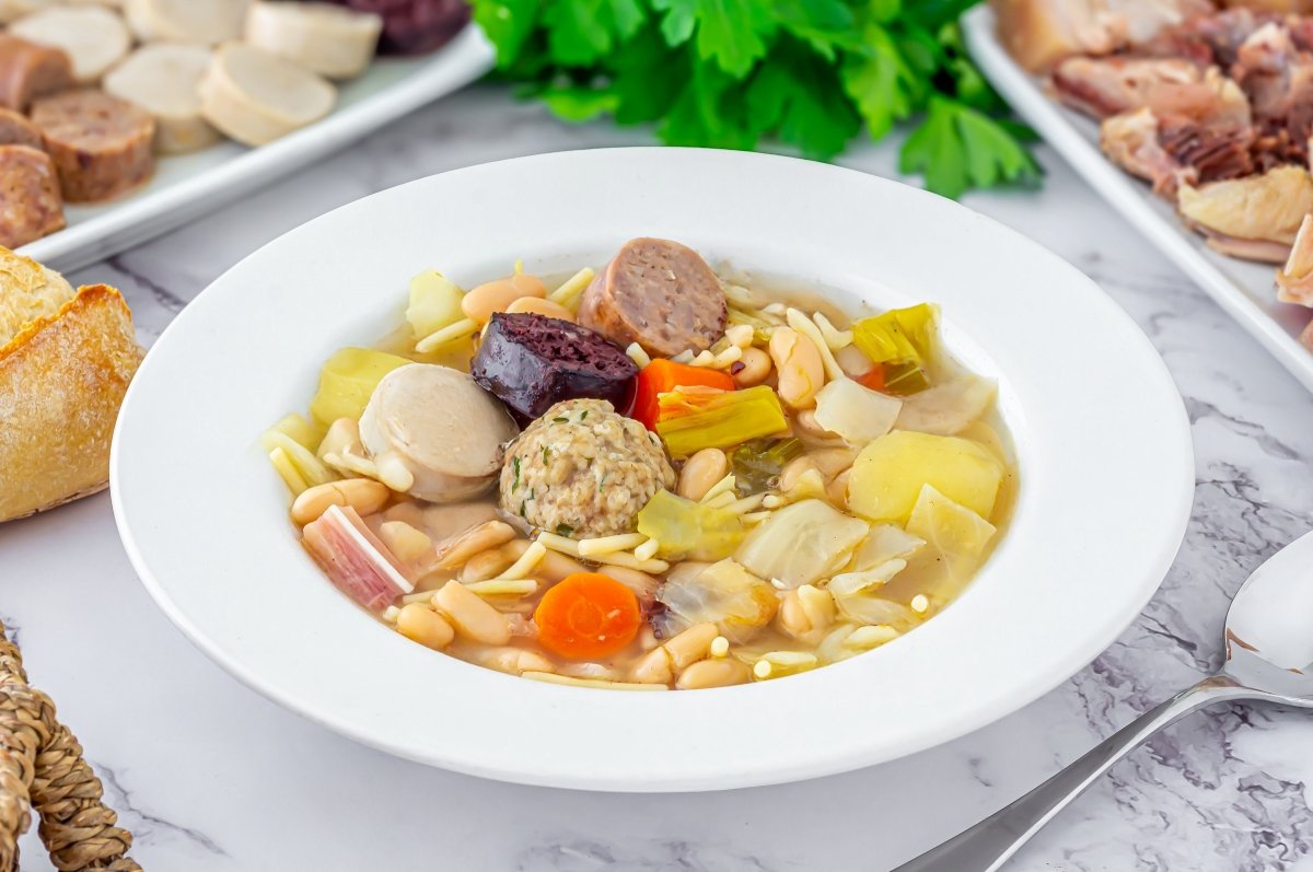Olla Aranesa Recipe: Hearty Pyrenean Stew with Meats