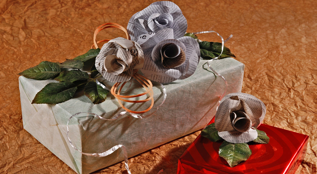 DIY Gift Wrapping Ideas: Personalized Homemade Wrapping Paper & Decor