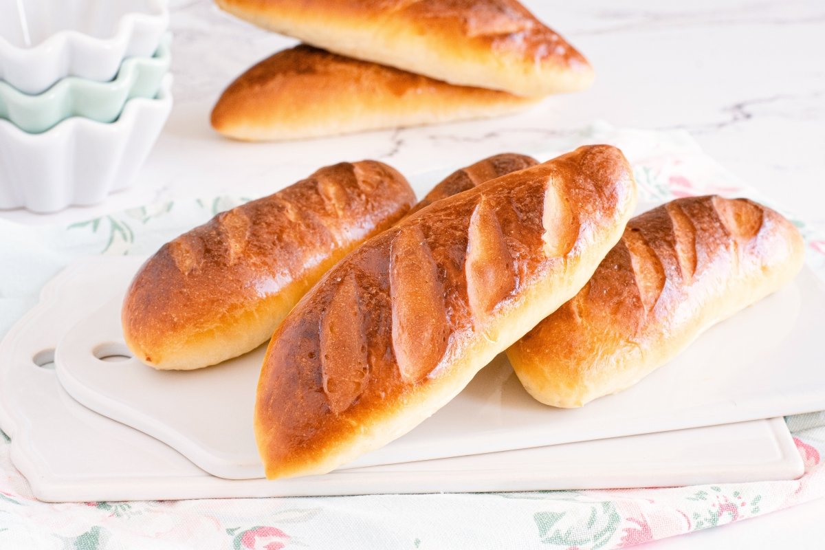 Pan de Viena Recipe: Soft Austrian Bread Rolls Classic