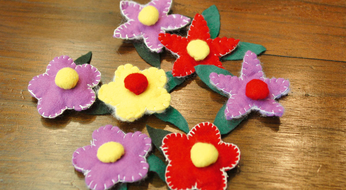 Felt Flower Decorations: Easy DIY Guide to Make Colorful Fabric Blooms