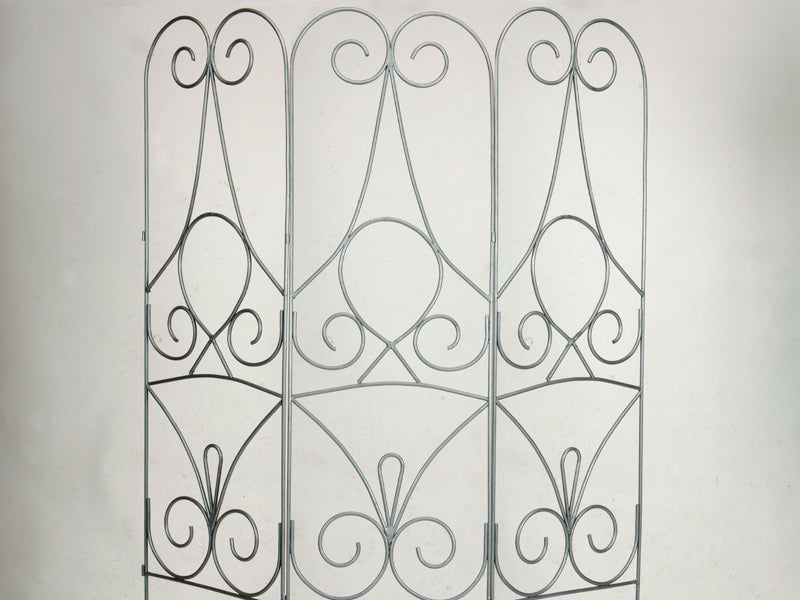 DIY Welded Room Divider: Decorative Iron Screen