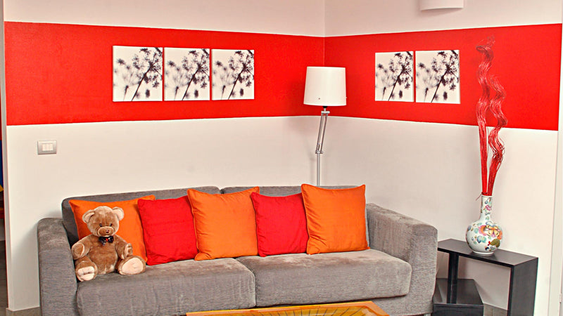 DIY Decorated Wall: How to Use a Mohair Roller for a Perfect Stripe