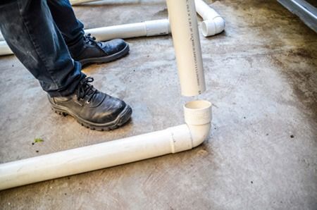 Build a Vertical Garden with PVC Pipes - grandgoldman.com