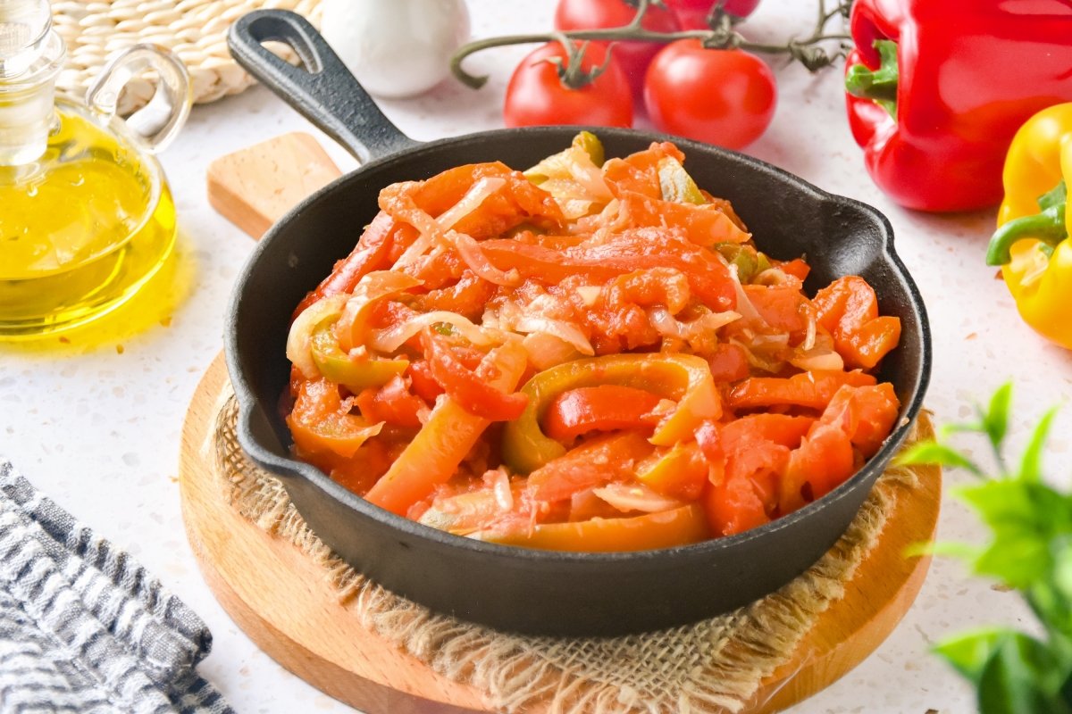 Peperonata Recipe: Classic Italian Slow-Cooked Peppers