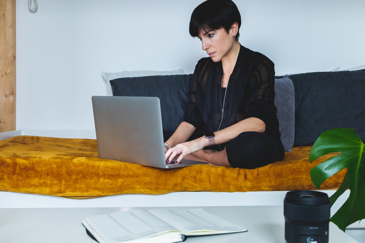 What Is Lynchpin? The Spelling Most Writers Get Wrong (With Examples)
