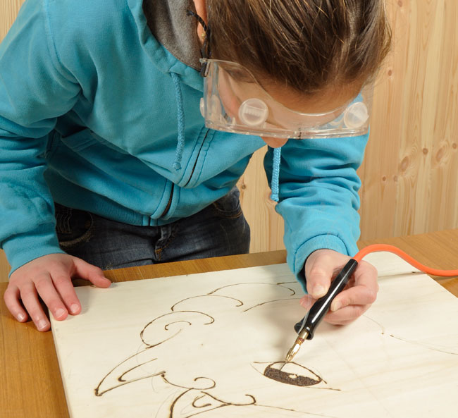 How to Do Wood Pyrography: A Beginner's Guide to Burning Art