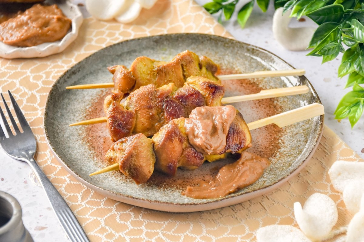 Chicken Satay Recipe: Thai Skewers with Peanut Sauce