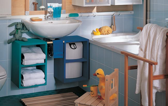 DIY Towel Shelf: Step-by-Step Building Guide