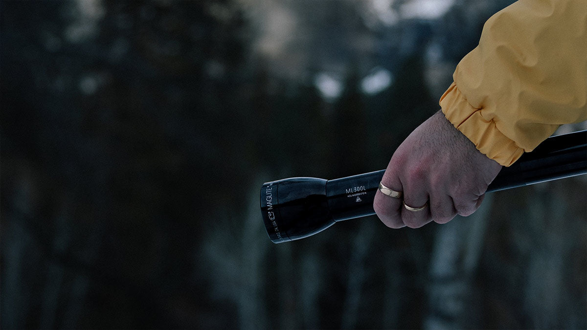 Best Rechargeable Spotlight - Grand Goldman