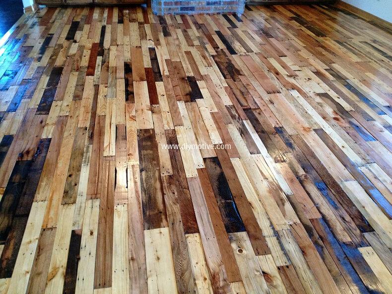 Incredible wooden floors made from recycled pallets - grandgoldman.com