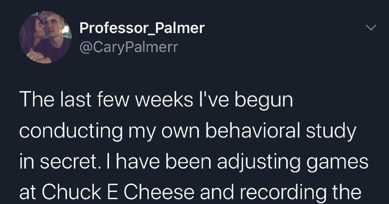 Chuck E. Cheese Employee Conducts Social Experiment That Reveals Human Nature