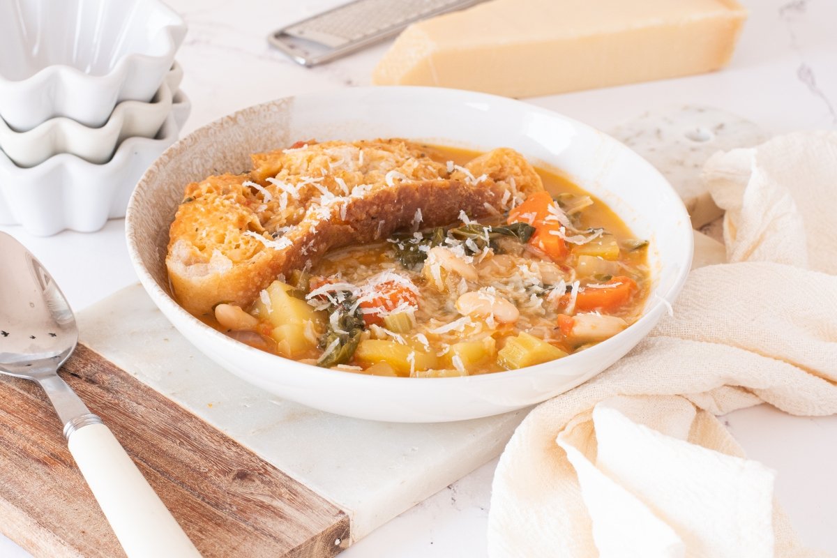 Ribollita: Hearty Tuscan Bread and Bean Soup with Kale
60
