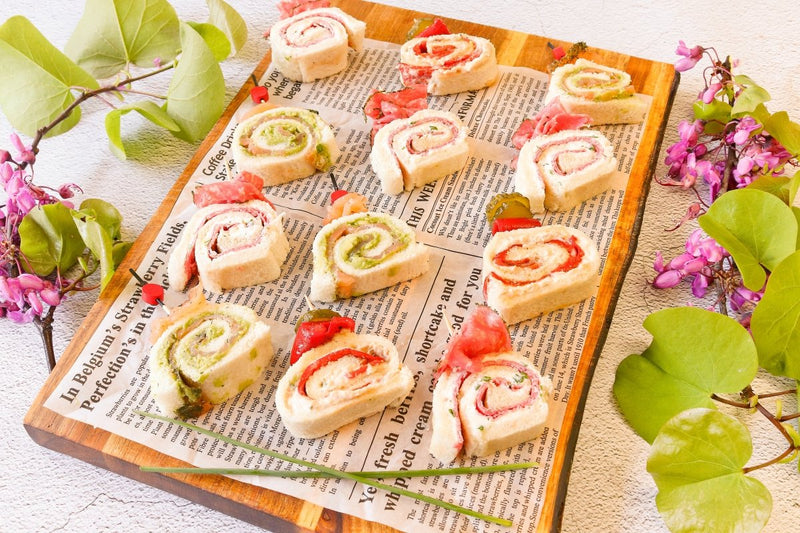Rollitos de Pan de Molde: Colorful No-Cook Party Bites