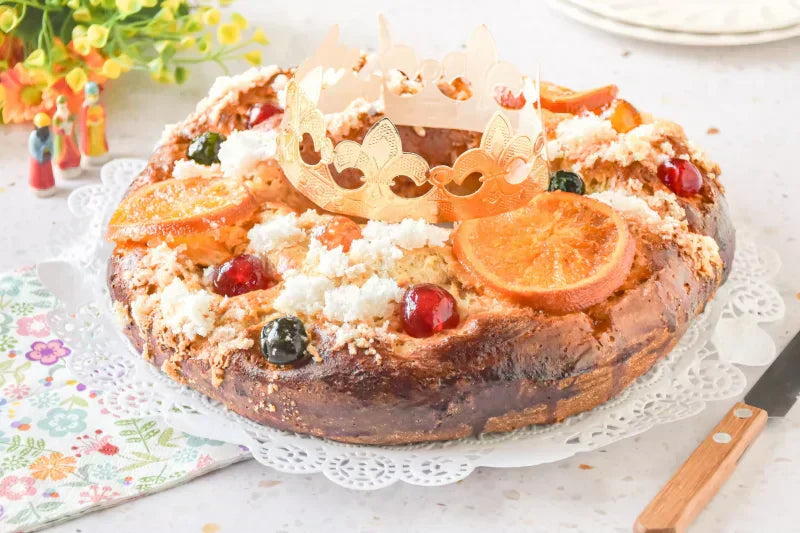 Gluten-Free King Cake Recipe (Soft Mardi Gras Dessert) - grandgoldman.com
