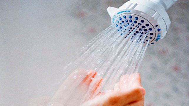 8 Harmful habits we do in the shower - grandgoldman.com