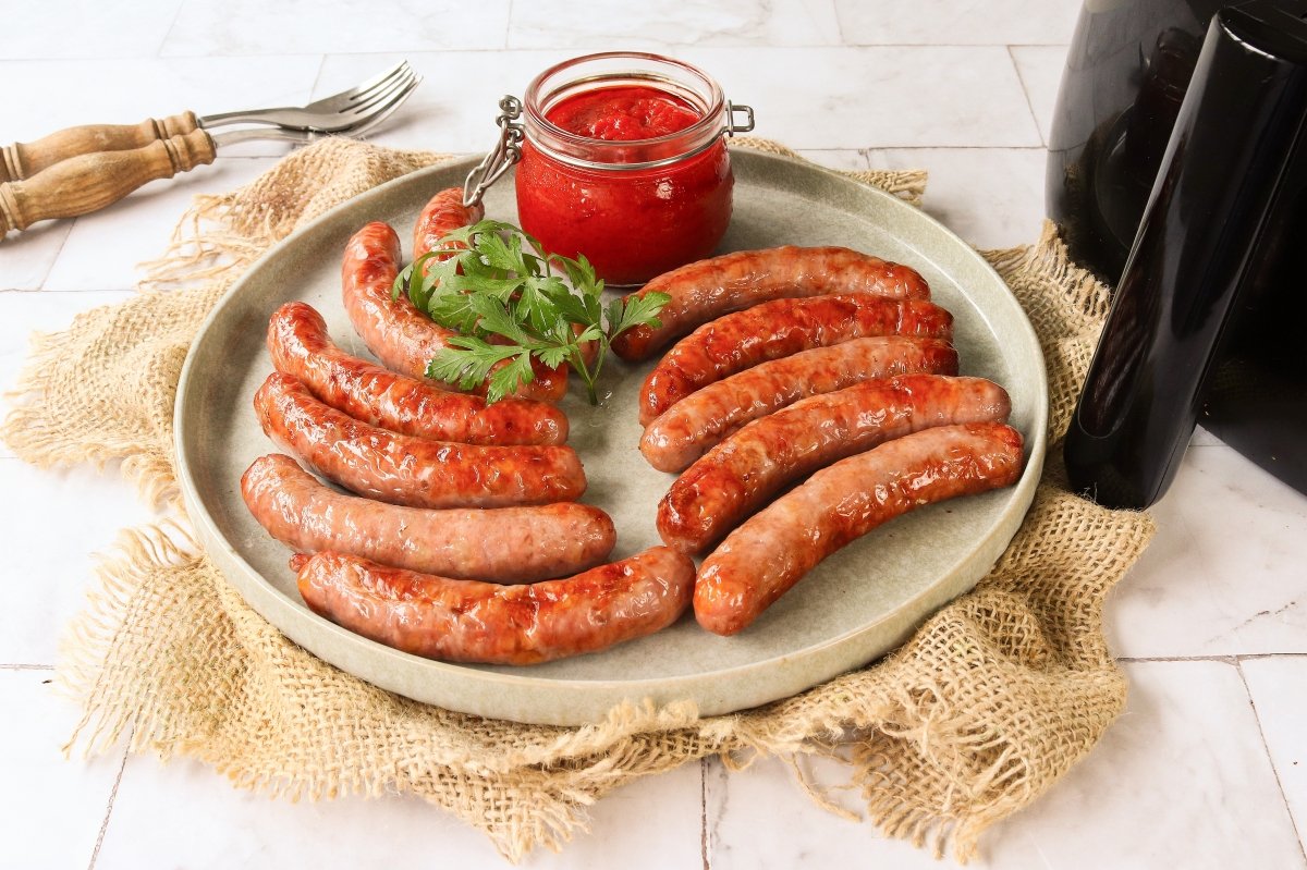 Air Fryer Sausages: Golden, Juicy, Crispy-Skinned & Easy (60)