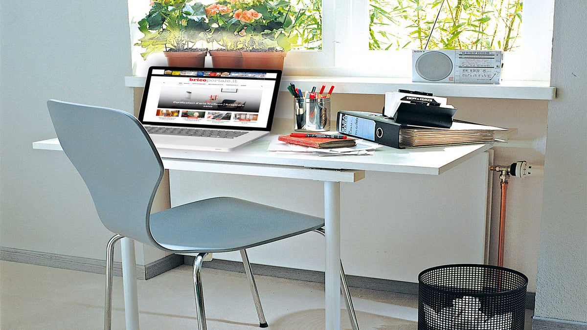 DIY Drop-Leaf Desk: Space-Saving Project & Build Guide