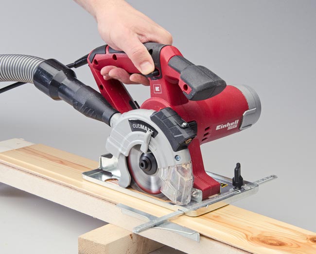 Einhell Cutmaxx TE-XC 110 Circular Saw Review: Compact & Versatile