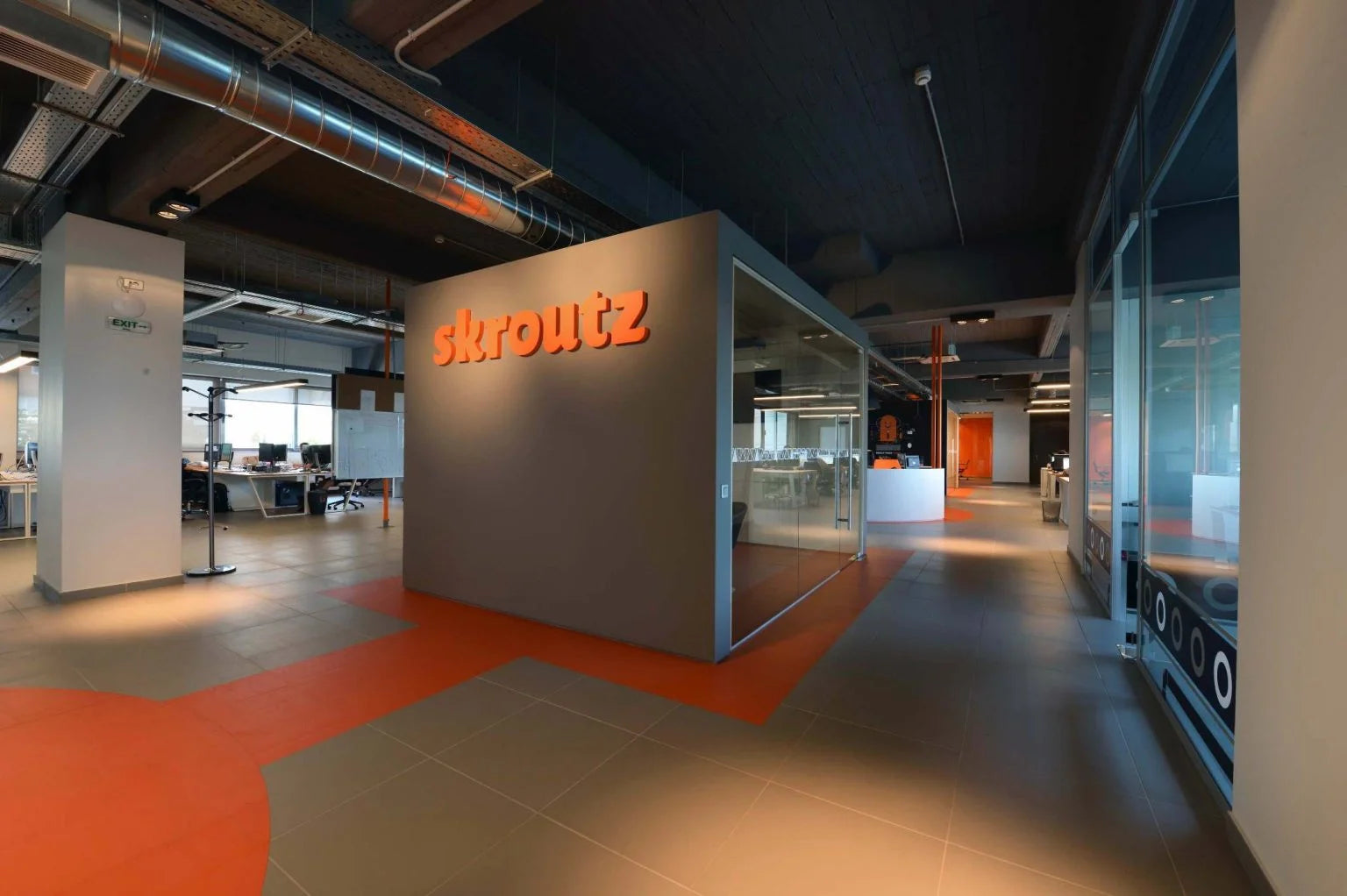 Skroutz officially announces one stop service and free shipping