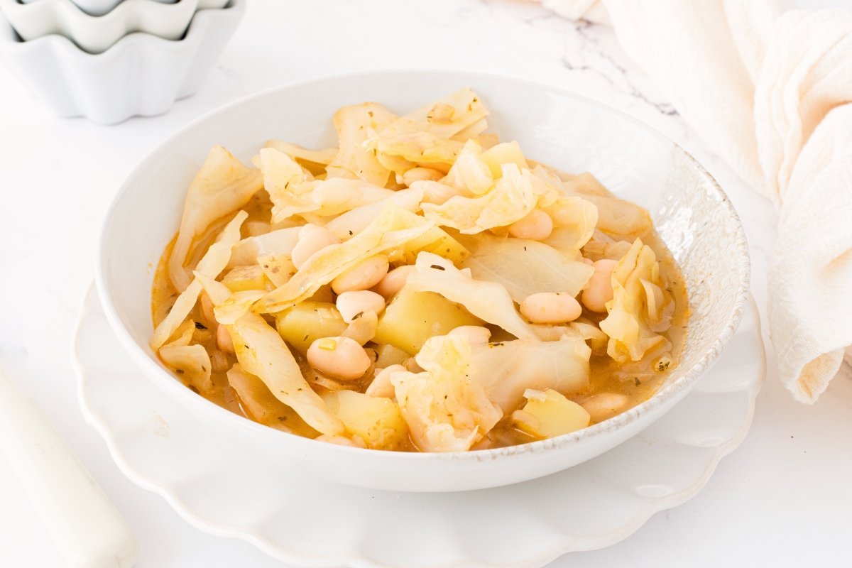 Cabbage Soup Recipe: Easy Spanish Comforting Vegan Bowl