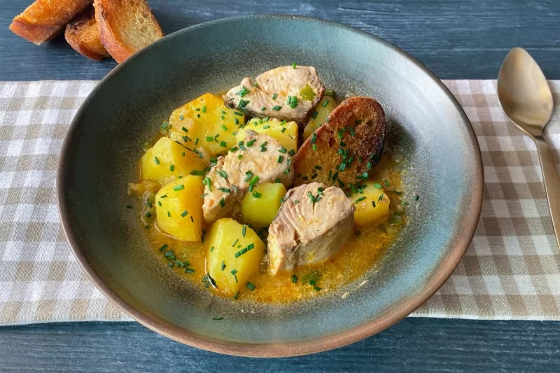 Sorropotún de Bonito Fish Stew Recipe: Traditional Cantabrian Dish - grandgoldman.com