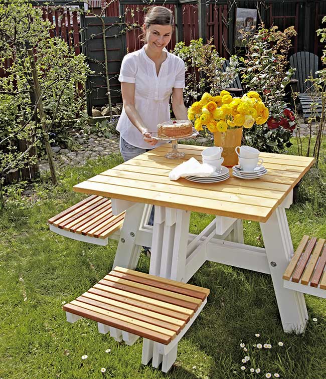 DIY Outdoor Table | Build It in 24 Steps