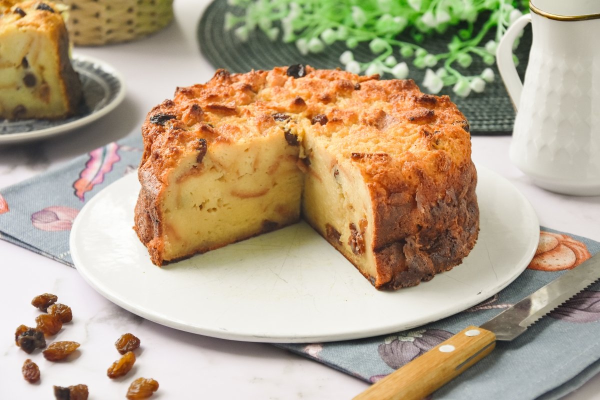 Torta de Pan Recipe: Easy Venezuelan Bread Pudding Cake
