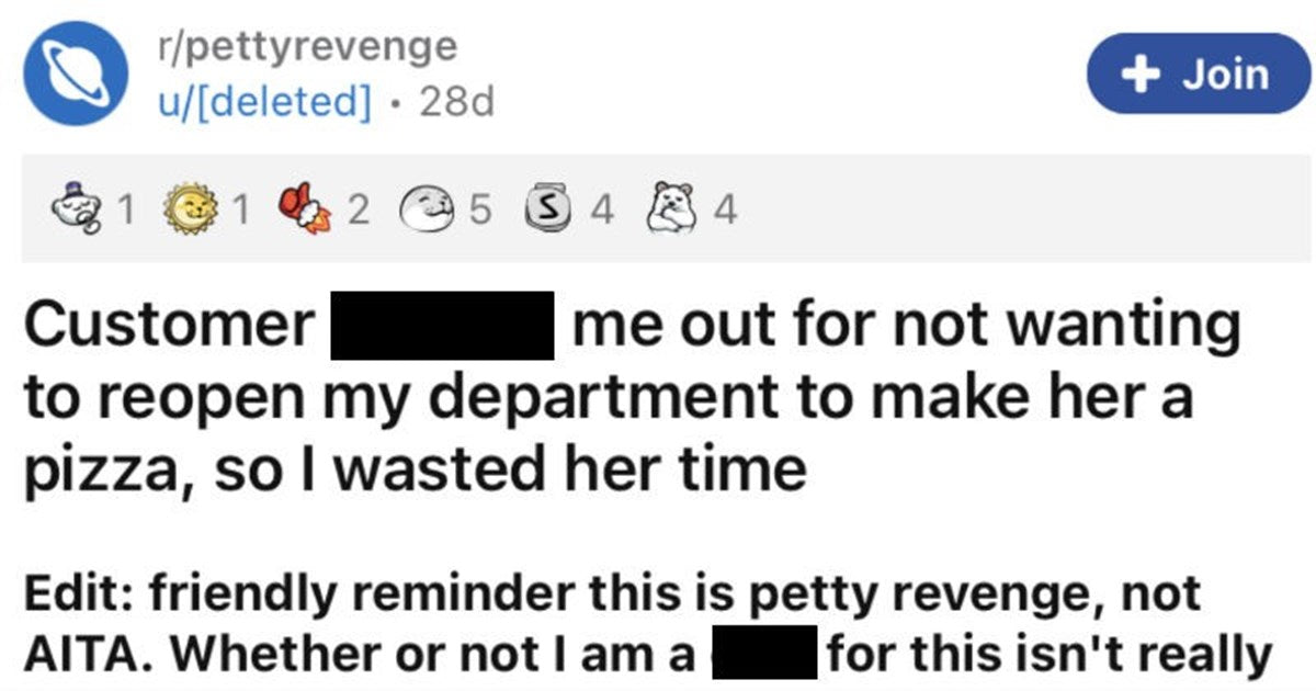 Karen Pesters Employee, Employee Wastes Karen’s Time And Then Tell Her They Are Out Of Pizza Bases - grandgoldman.com